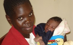 Mutter im HIV-Programm im Hospital von Materi